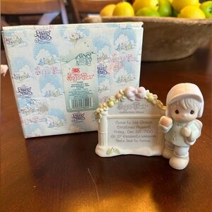 Sugar Town - Precious Moments